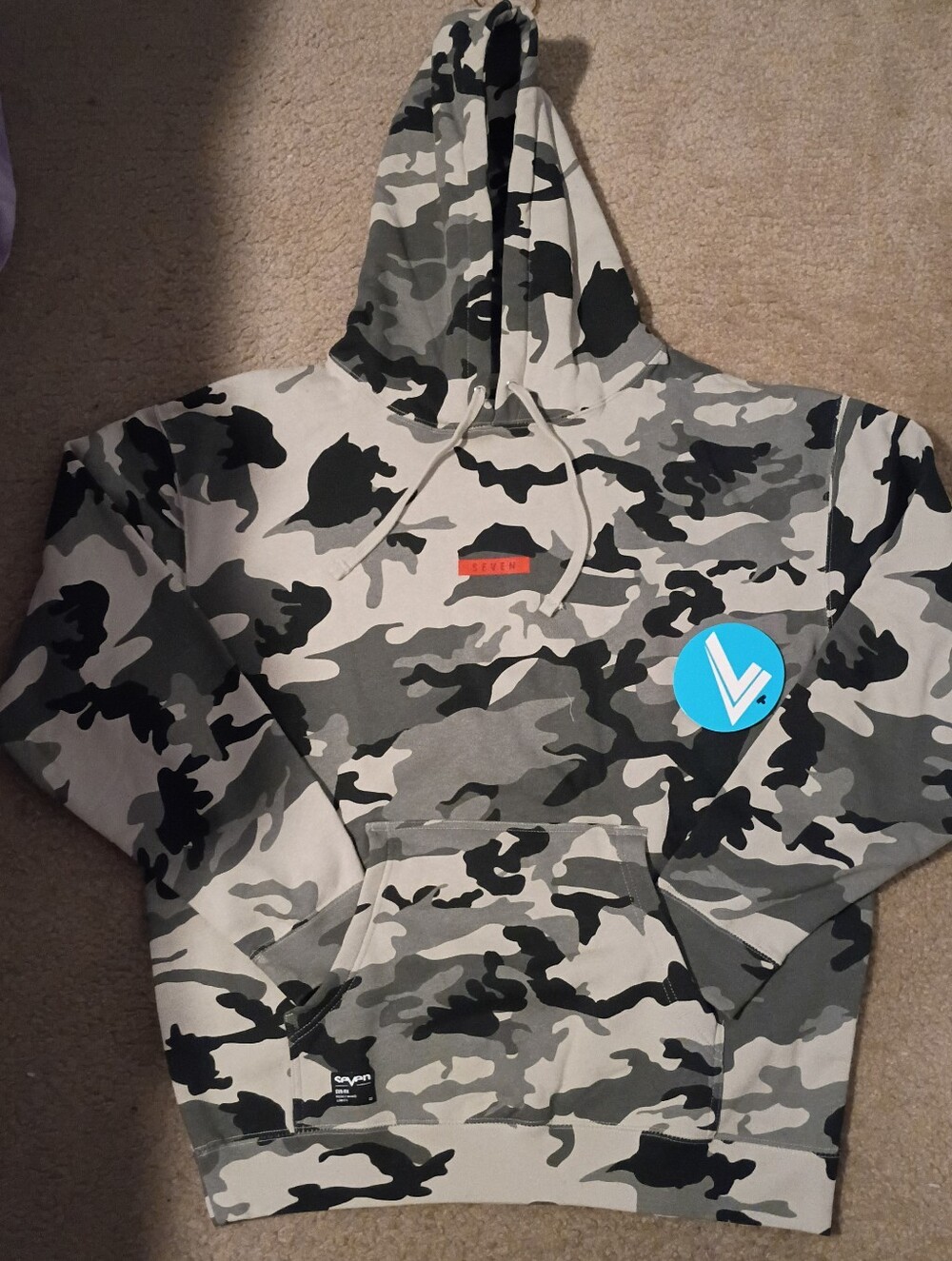 Seven7 Gray & Black Camo Hoodie Large